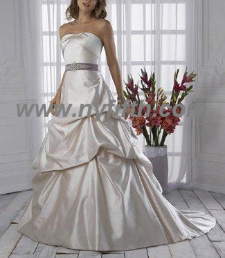 Custom Wedding Dress 16666
