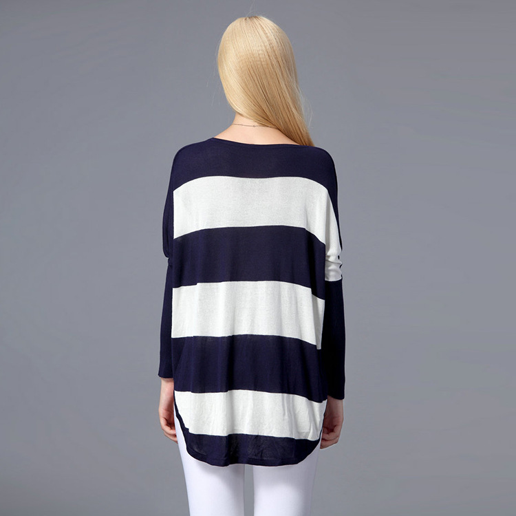wind hit the color stripe crew neck bat sleeve loose Turtleneck shirts sweaters ladies autumn wholesale