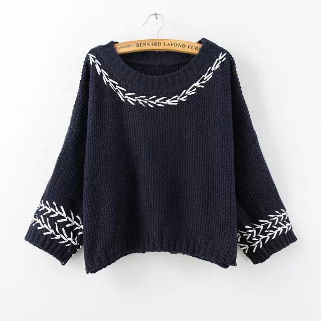 Spring Fashion Women beige Embroidery O-neck short Knitted Sweaters Pullovers vintage batwing Sleeve loose Casual brand