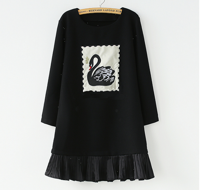 Fashion Women sweet black swan Embroidery Patch Designs Pleated mini Dress long Sleeve O-neck casual brand