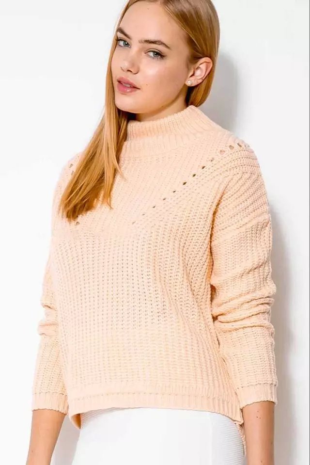 Knitted sweaters for Women Winter Fashion Pink Hollow out Turtleneck Pullover batwing Sleeve Casual brand
