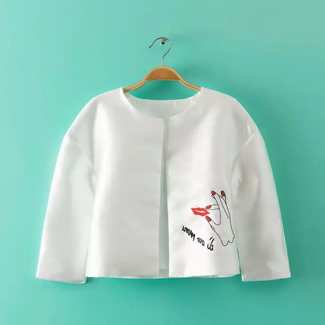 Korean style short jacket for Women outer wear Graffiti Embroidery Three Quarter Sleeve O Neck White coats female Autumn