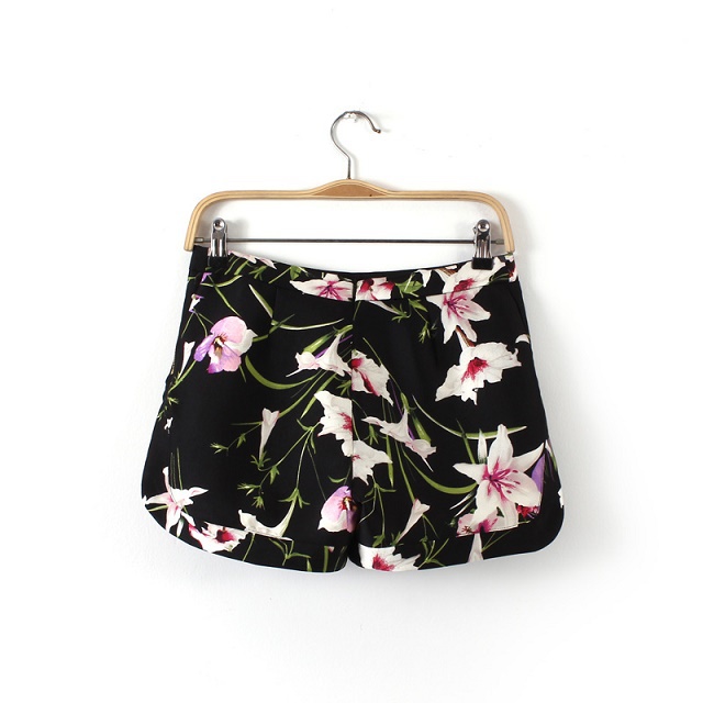 New European style Fashion women elegant floral print zipper waist shorts OL work style shorts casual slim design shorts