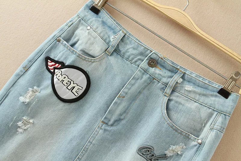 CH39 Fashion Women Denim Blue Embroidery Zipper Pocket jeans Packet Buttock Casual brand designer Skirts