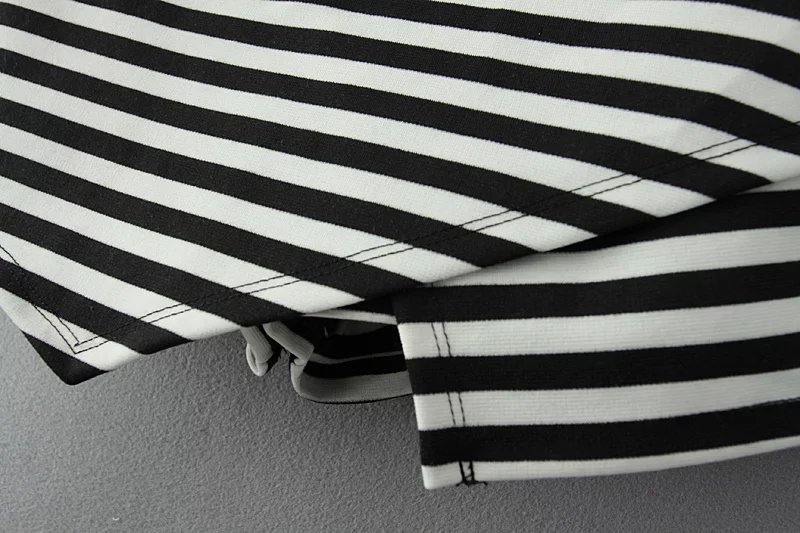 XYY21 Fashion womens elegant Stripe Print Irregular shorts elastic waist causal Slim brand design shorts